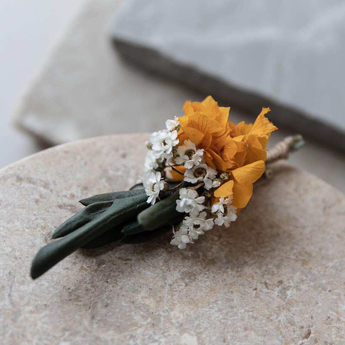 Anstecker Bräutigam I Trauzeuge I Trockenblumen Olivenzweige Hortensie