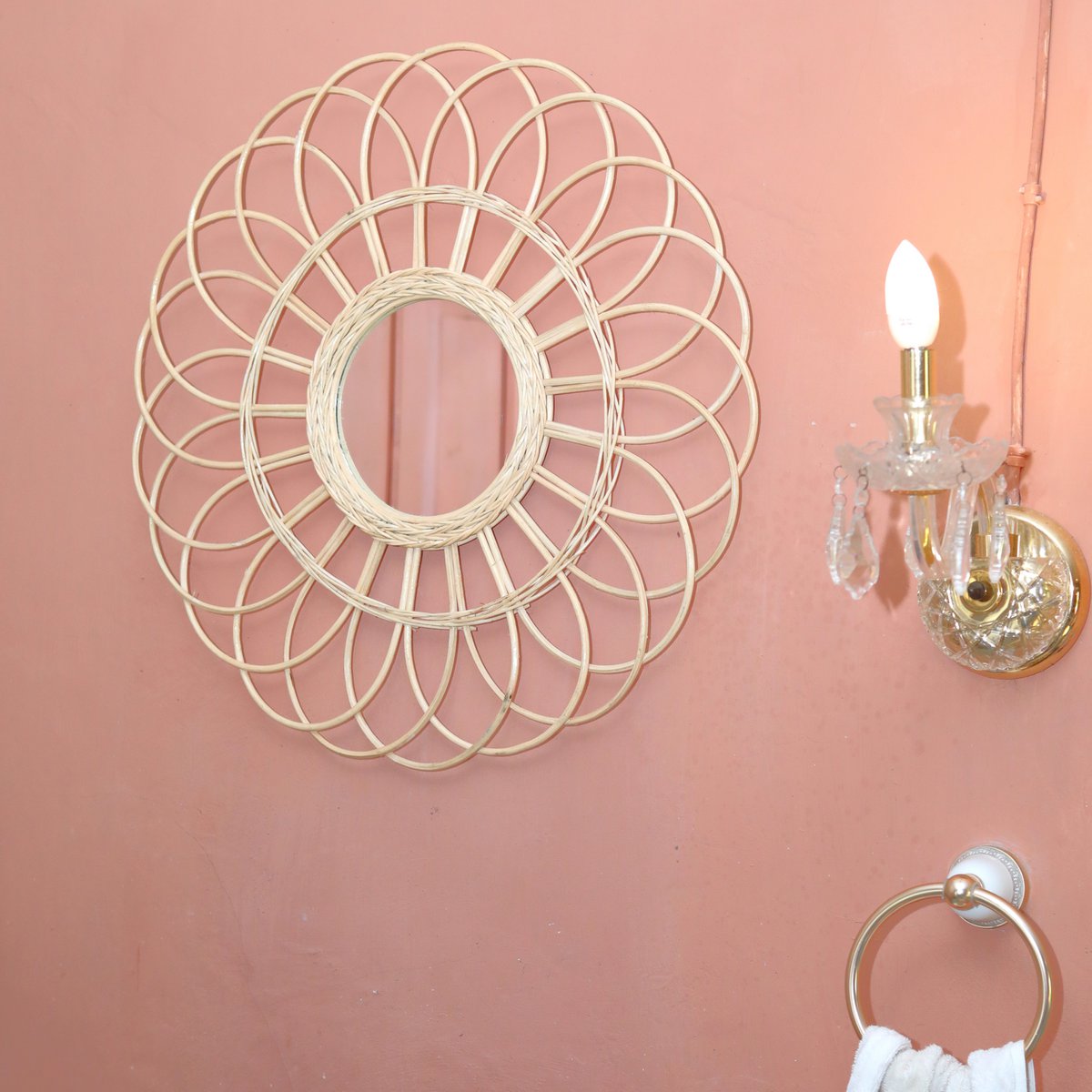 Rattanspiegel 58 cm | Handgefertigter Boho-Wandspiegel MAGUWO