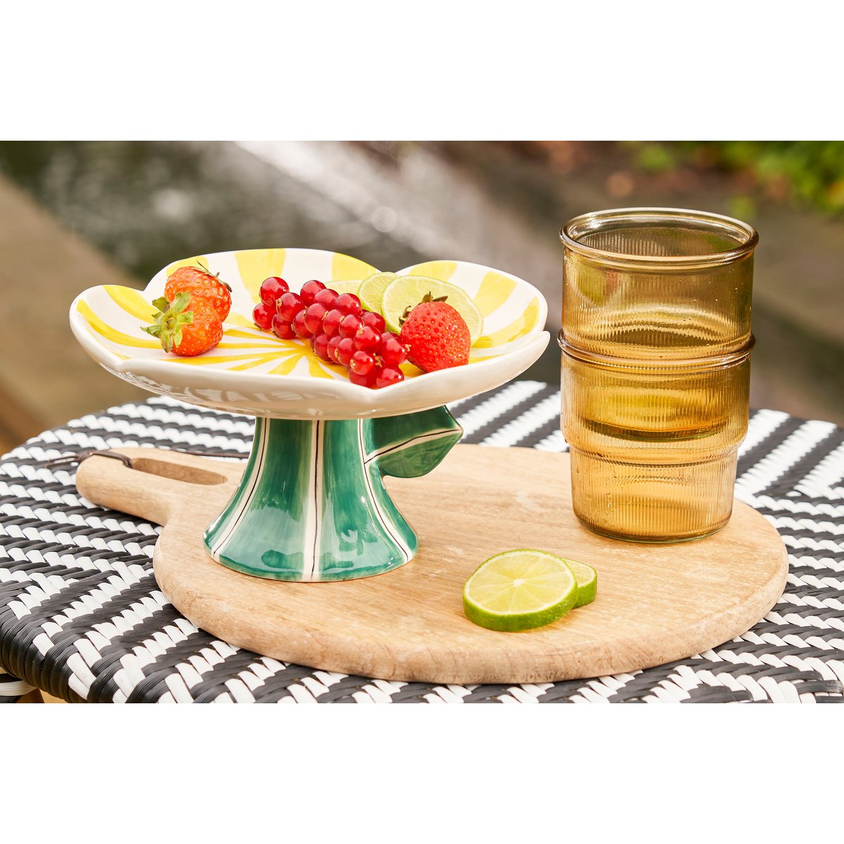 Kuchenständer Blume – H10,5 x Ø21 cm – Dolomit – Gelb